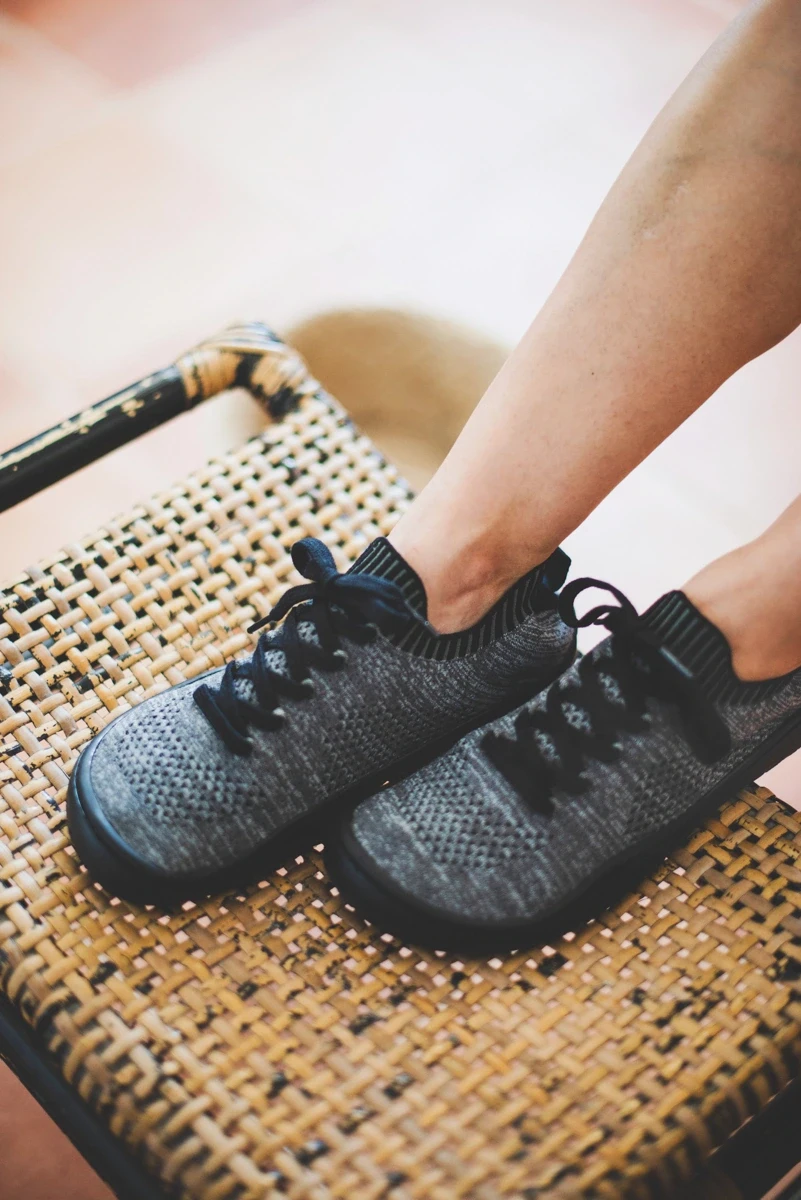 Босоногие кроссовки Sambas the bambas Essence Eira — серые, фото 2